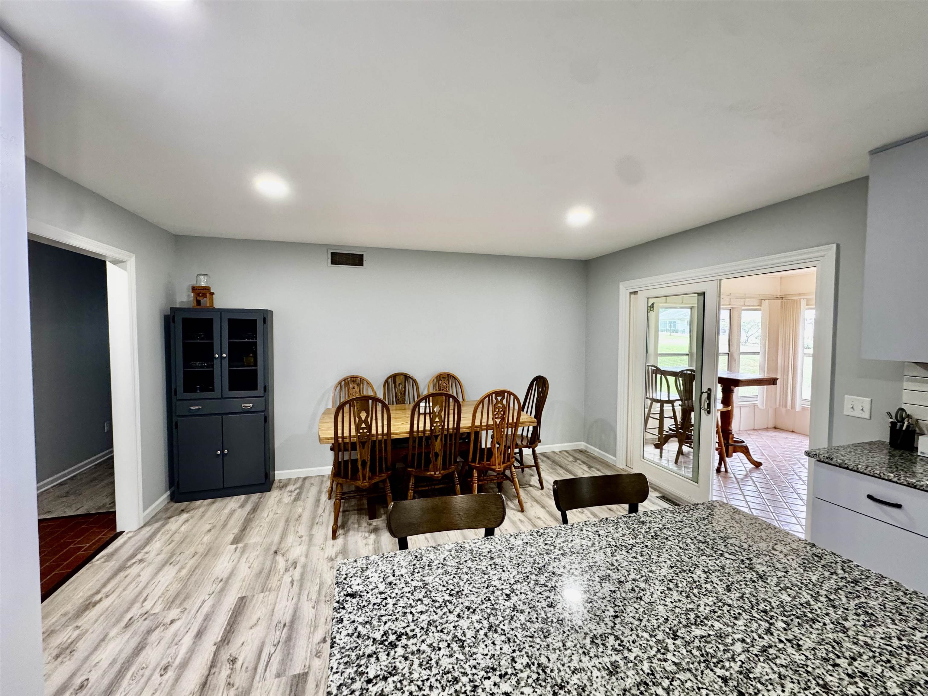 3542 Bee Lane Beloit, WI 53511 - Photo 9 of 29
