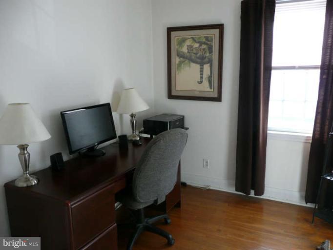 220 Cherrydell Road Baltimore, MD 21228 - Photo 12 of 15 Bedroom