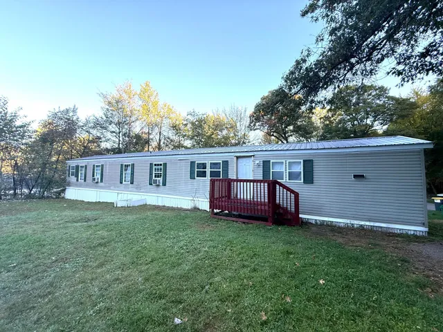 $40,000 | 583 Peony Lane, Altoona, WI 54720