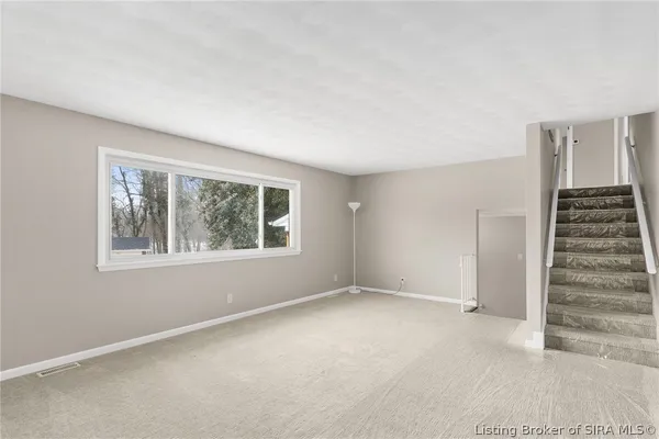 $339,900 | 1835 Greenhills Drive, Madison, IN 47250