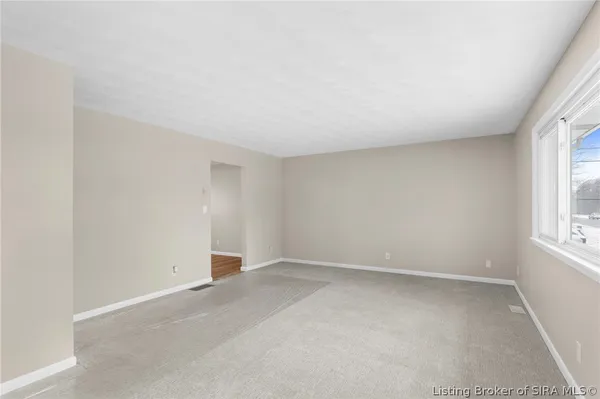 $339,900 | 1835 Greenhills Drive, Madison, IN 47250