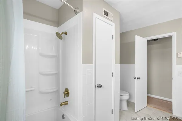 $335,000 | 1835 Greenhills Drive, Madison, IN 47250