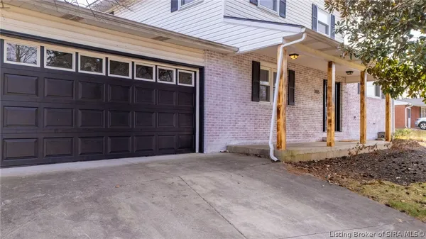 $339,900 | 1835 Greenhills Drive, Madison, IN 47250