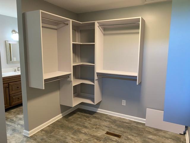 905 Hawkins Road Sweetwater, TN 37874 - Photo 17 of 36 New walk in Closet