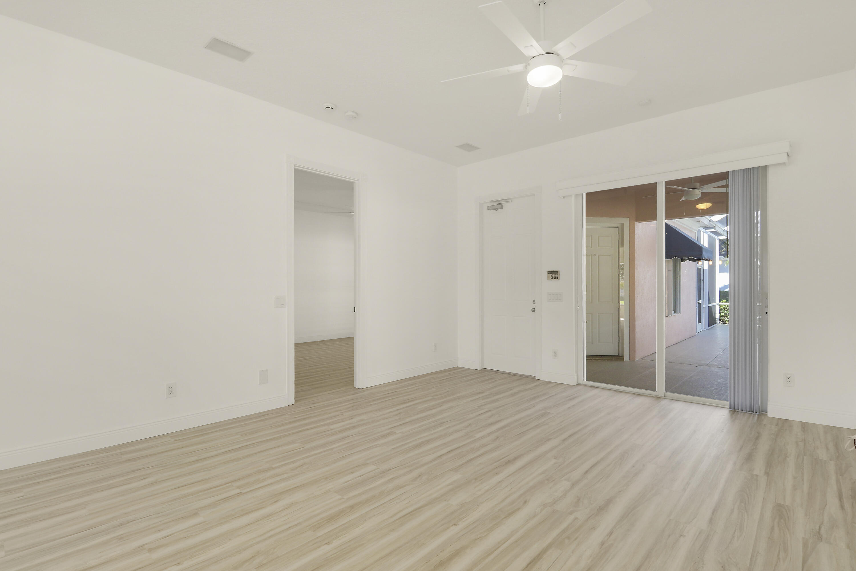 229 Sugar Apple Way Jupiter, FL 33458 - Photo 23 of 46 Living Room