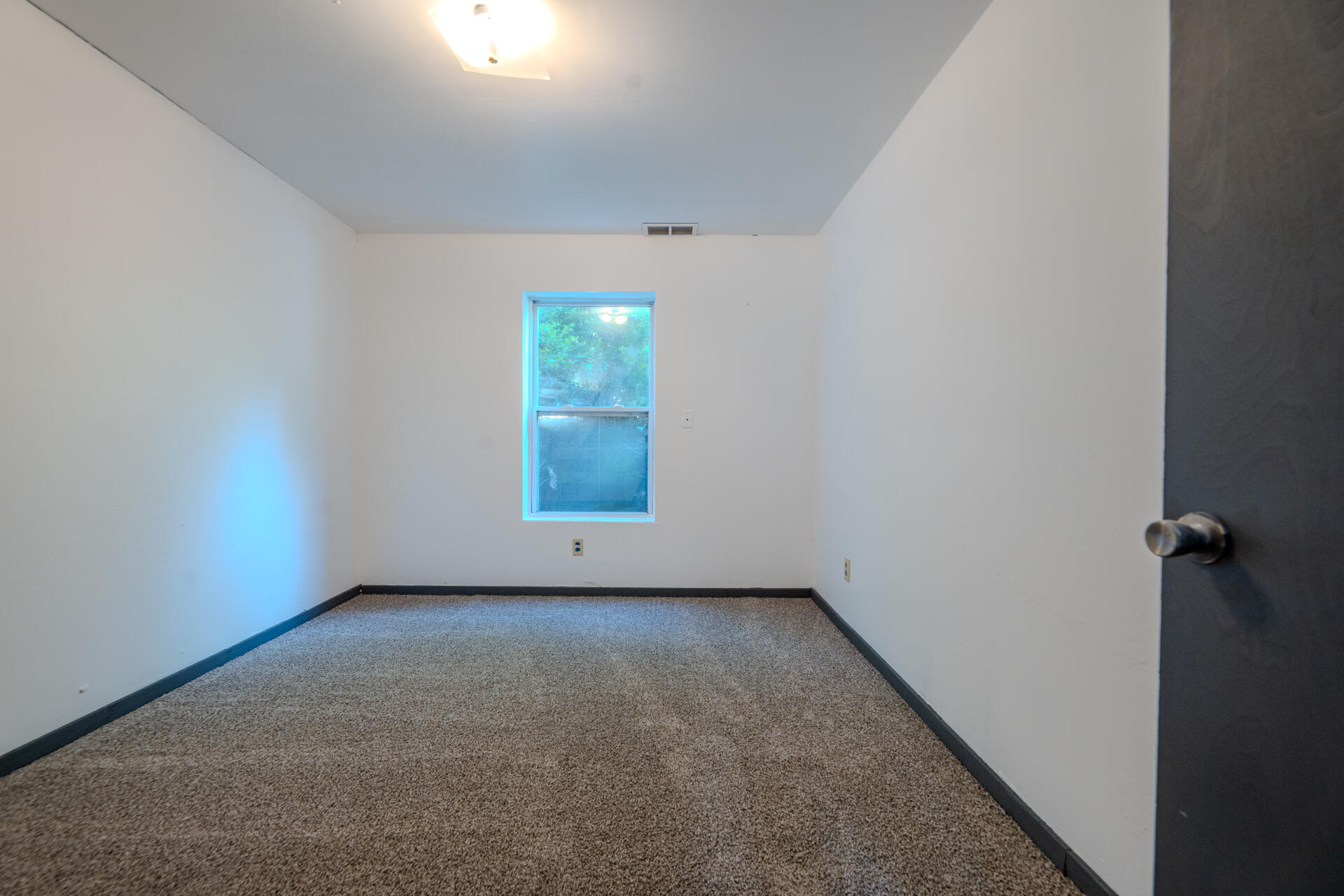 2665 22 Mile Road Barryton, MI 49305 - Photo 48 of 59 Lower Bedroom 5