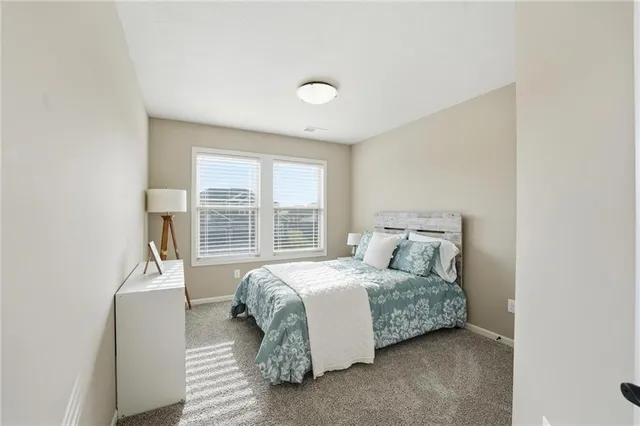 $500,000 | 3528 Northeast 91st Terrace, Kansas City, MO 64156