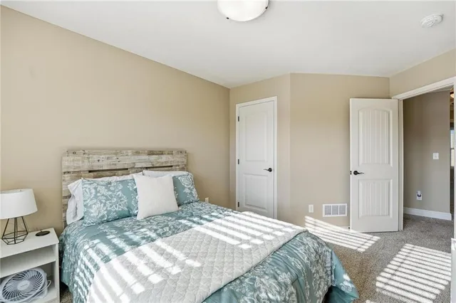 $500,000 | 3528 Northeast 91st Terrace, Kansas City, MO 64156