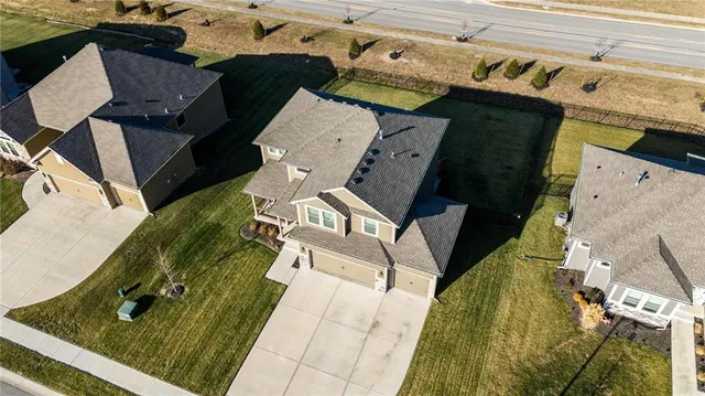 $500,000 | 3528 Northeast 91st Terrace, Kansas City, MO 64156