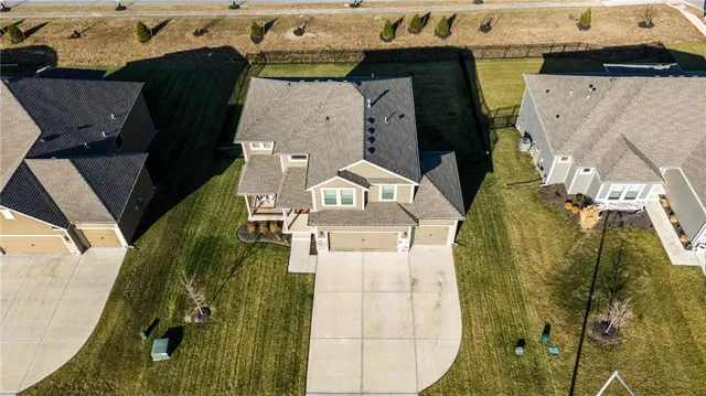 $500,000 | 3528 Northeast 91st Terrace, Kansas City, MO 64156