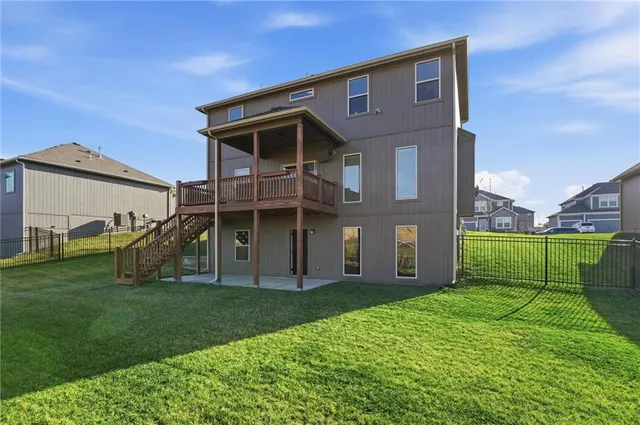 $500,000 | 3528 Northeast 91st Terrace, Kansas City, MO 64156