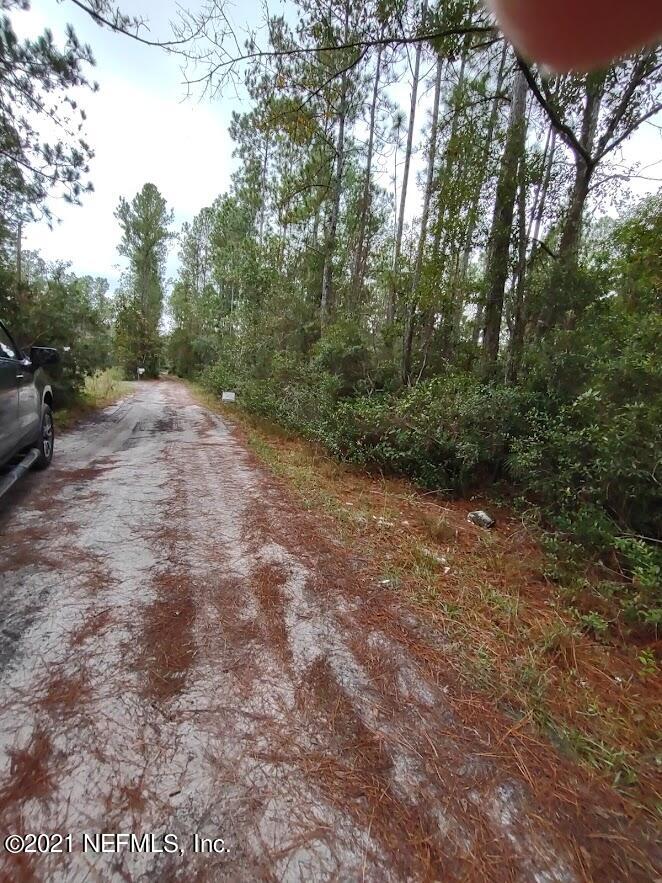 4526 Bondarenko Road Keystone Heights, FL 32656 - Photo 4 of 6 4526 BONDARENKO RD.jpg 3