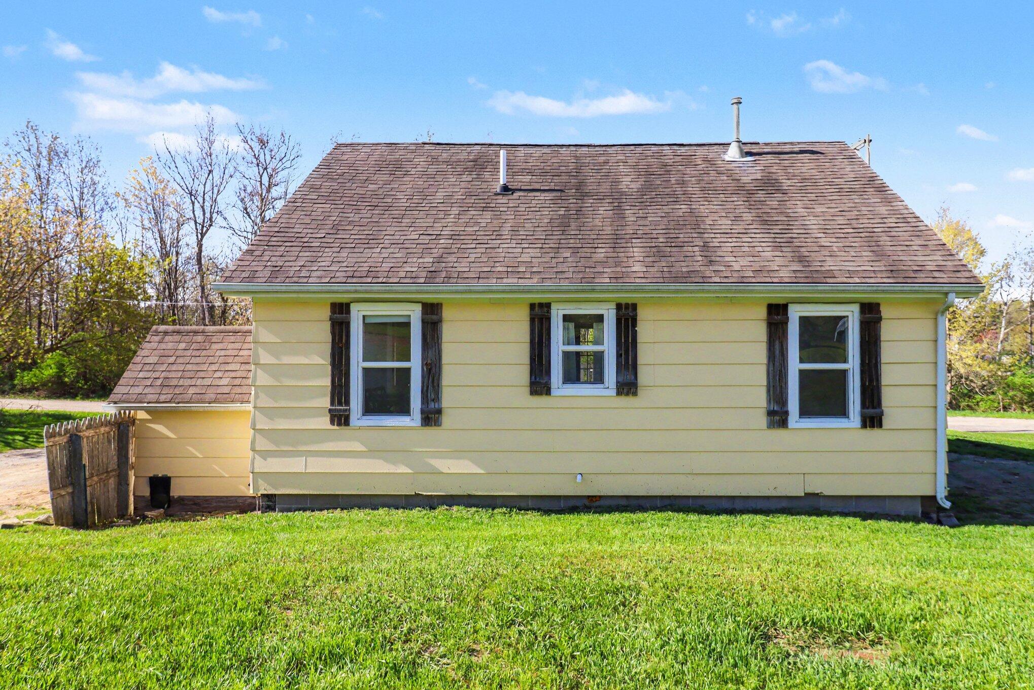 21082 Elm Street Reed City, MI 49677 - Photo 25 of 26 025_file_3705