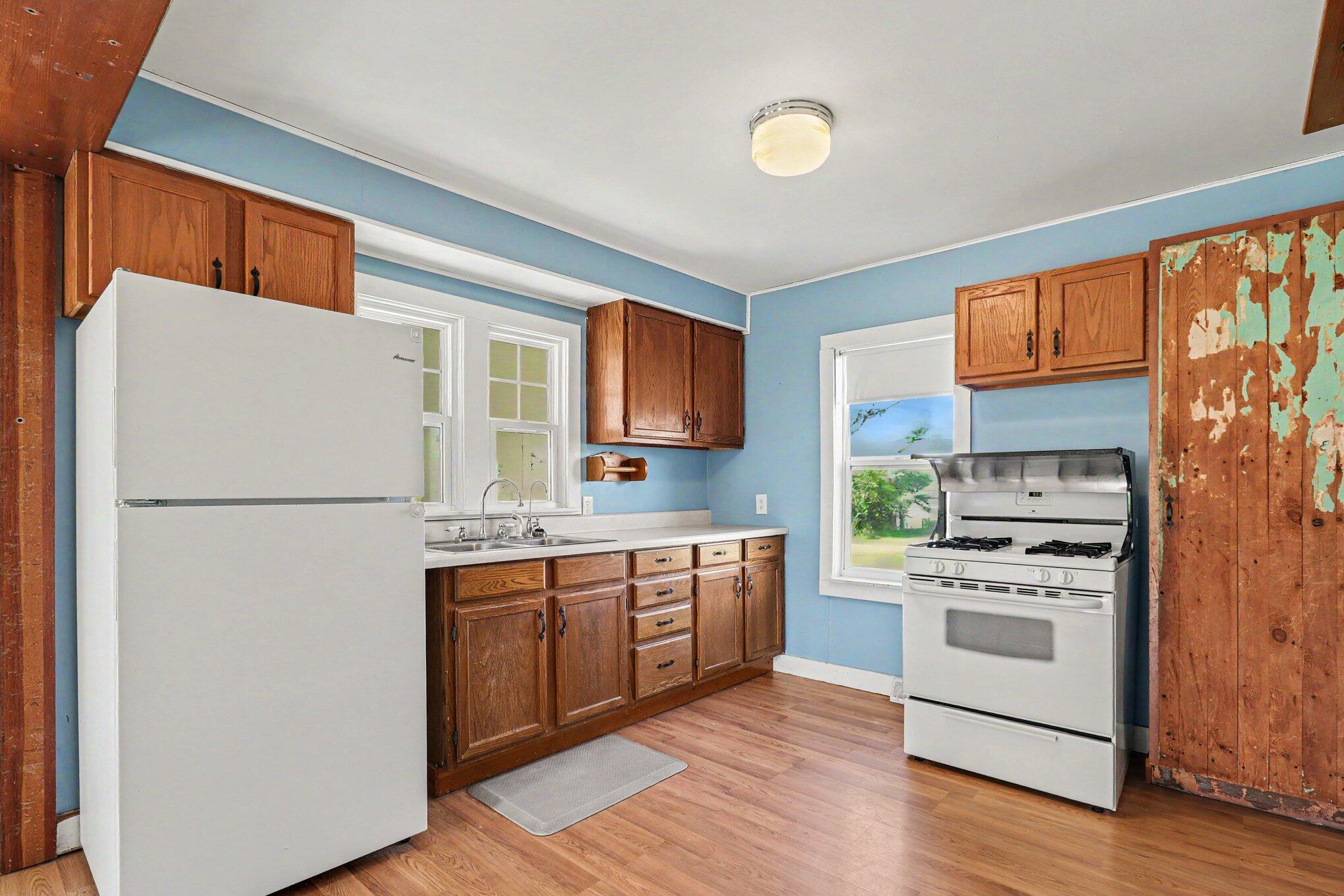 21082 Elm Street Reed City, MI 49677 - Photo 7 of 26 007_file_3750