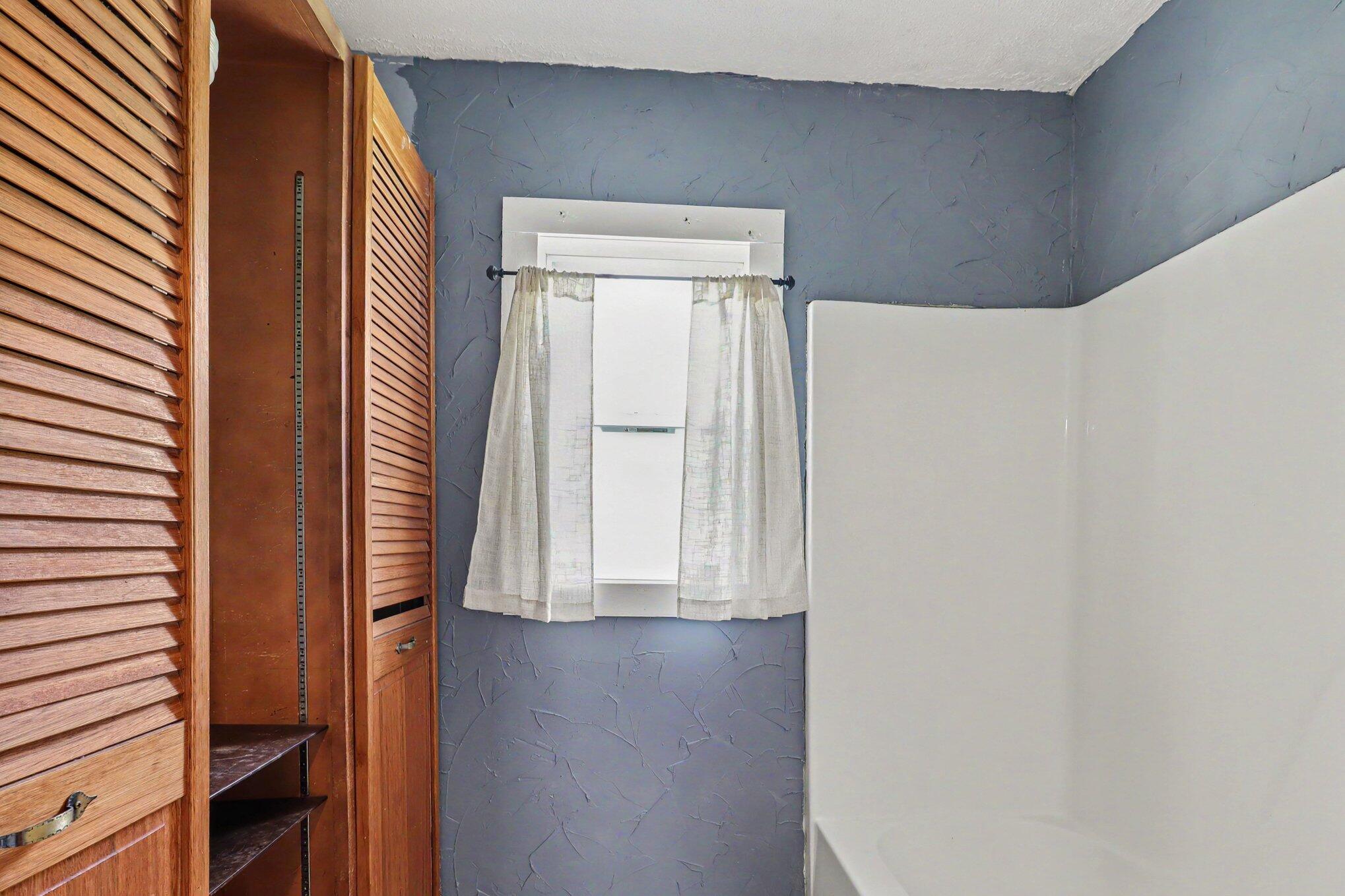 21082 Elm Street Reed City, MI 49677 - Photo 10 of 26 010_file_8740