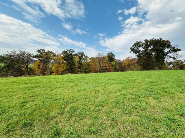 $374,900 | 80 Elroy Wi 53929, Elroy, WI 53929