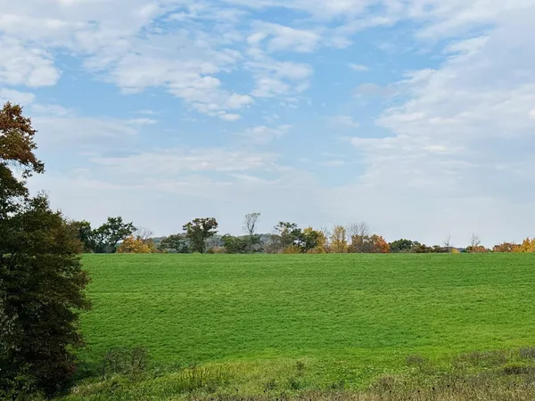 $374,900 | 80 Elroy Wi 53929, Elroy, WI 53929