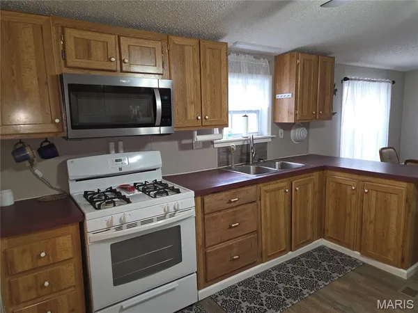 $195,000 | 377 South Oak, Wappapello, MO 63966