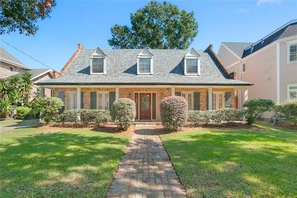 $389,500 | 5433 Shamrops Drive, Kenner, LA 70065