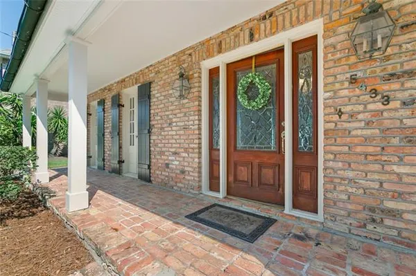 $389,500 | 5433 Shamrops Drive, Kenner, LA 70065