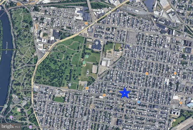 a view of a multi story building