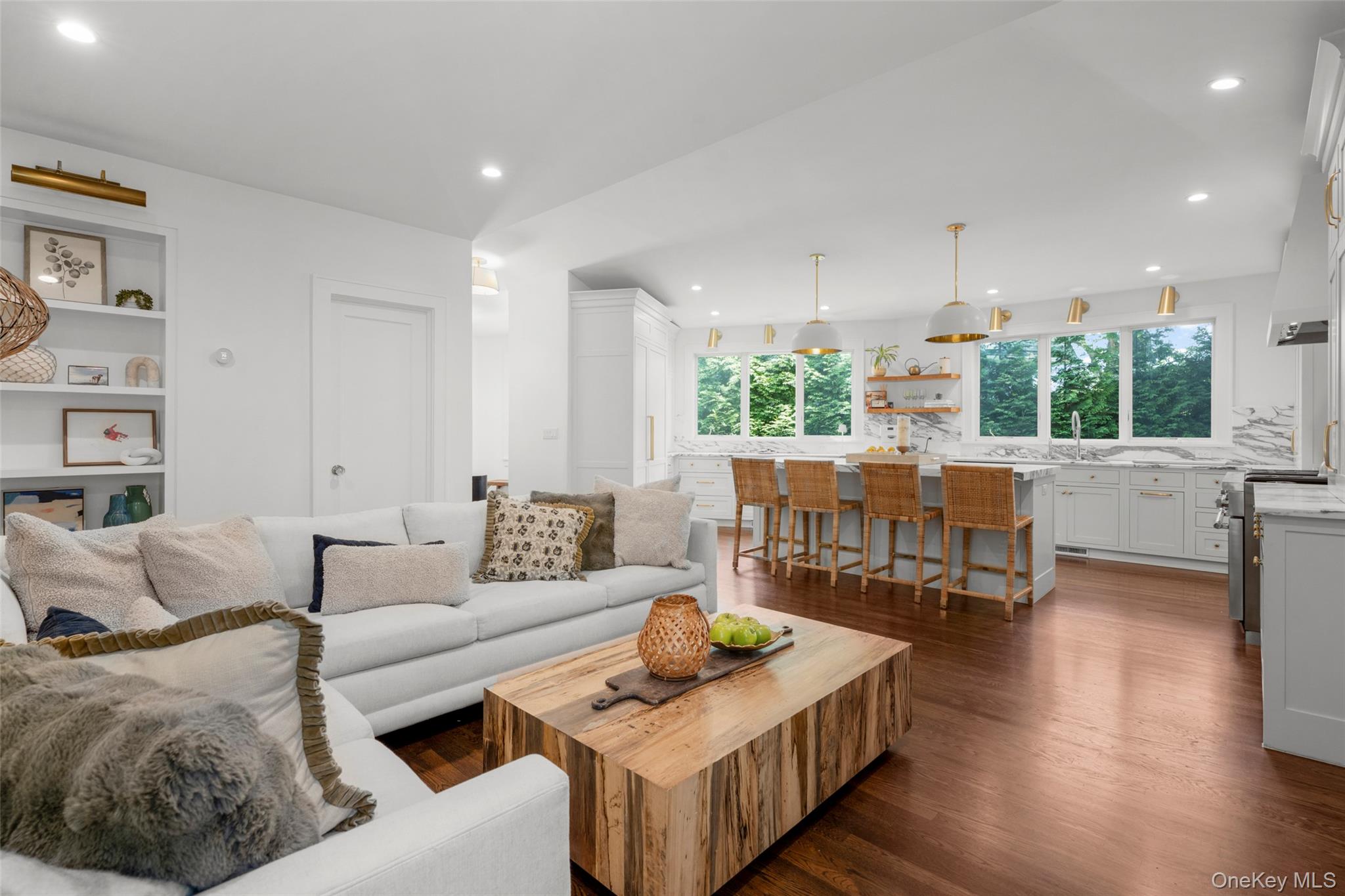230 Rockingstone Avenue Larchmont, NY 10538 - Photo 10 of 33