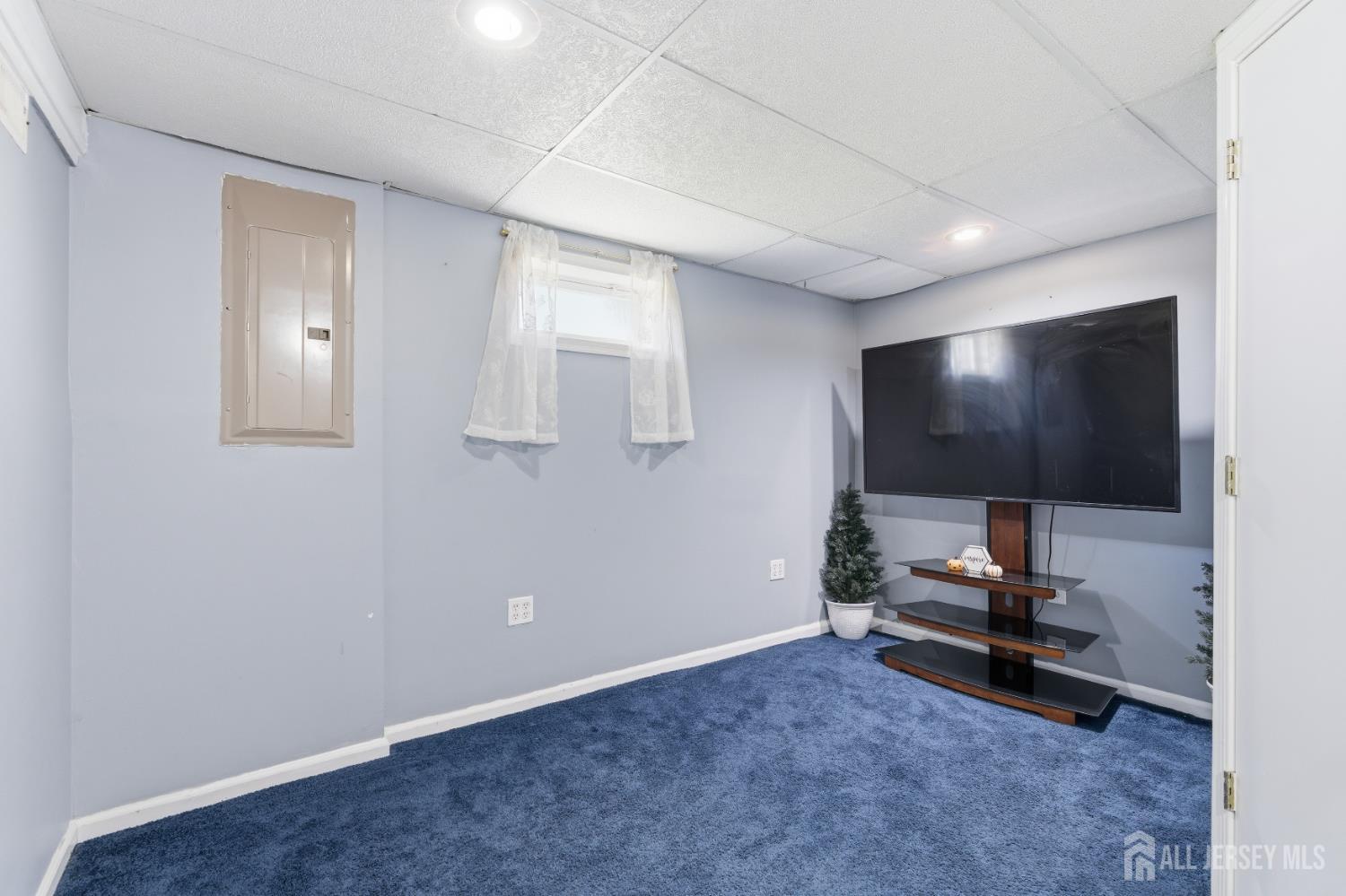 74 Harrison Avenue Colonia, NJ 07067 - Photo 26 of 37