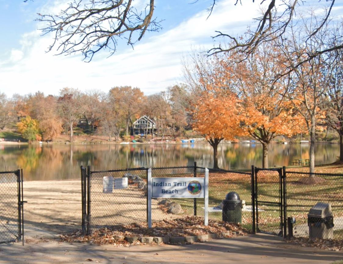 298 Apache Trail Lake In The Hills, IL 60156 - Photo 8 of 22