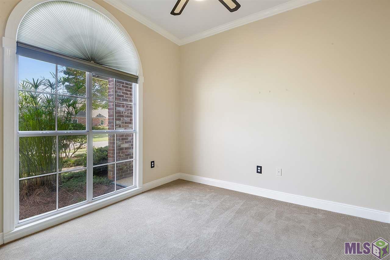 11424 Oak Point Avenue Baton Rouge, LA 70810 - Photo 13 of 18 Gallery Image 13