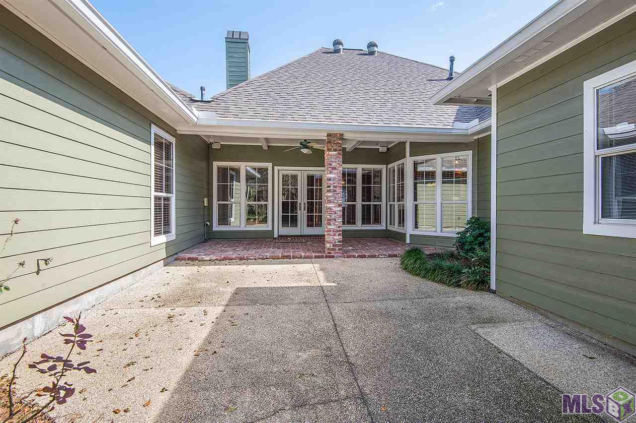 11424 Oak Point Avenue Baton Rouge, LA 70810 - Photo 3 of 18 Gallery Image 3