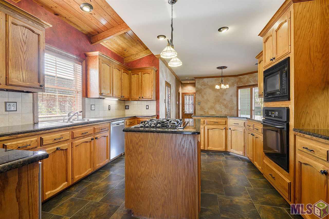 11424 Oak Point Avenue Baton Rouge, LA 70810 - Photo 9 of 18 Gallery Image 9