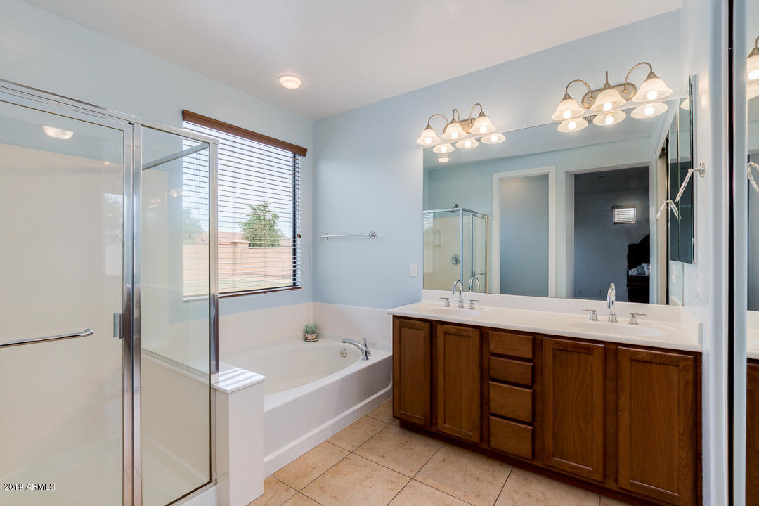 15806 West Berkeley Road Goodyear, AZ 85395 - Photo 22 of 35 22-Berkeley