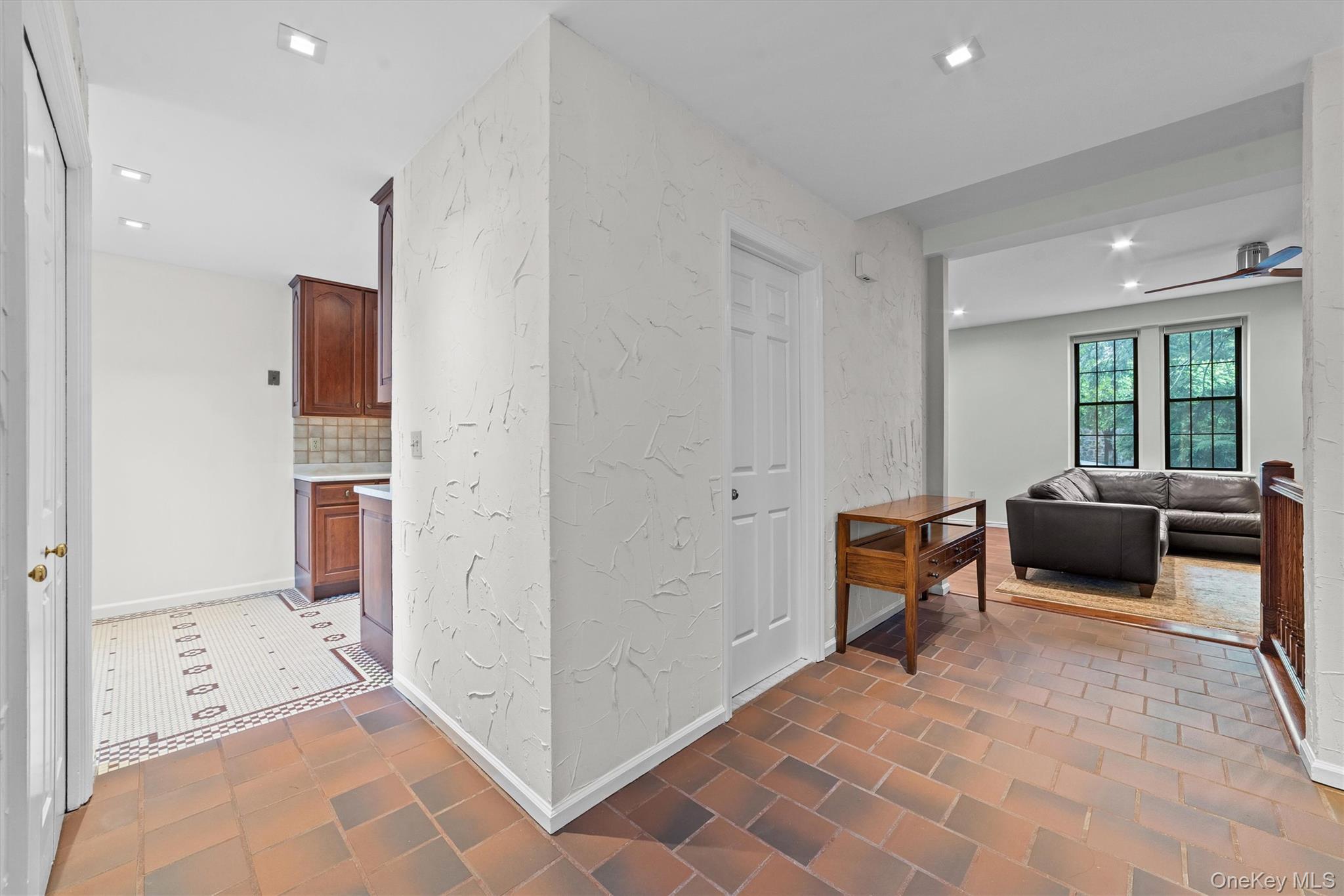 341 Furnace Dock Road, Unit 5 Cortlandt Manor, NY 10567 - Photo 6 of 41 a bedroom with furniture and a window