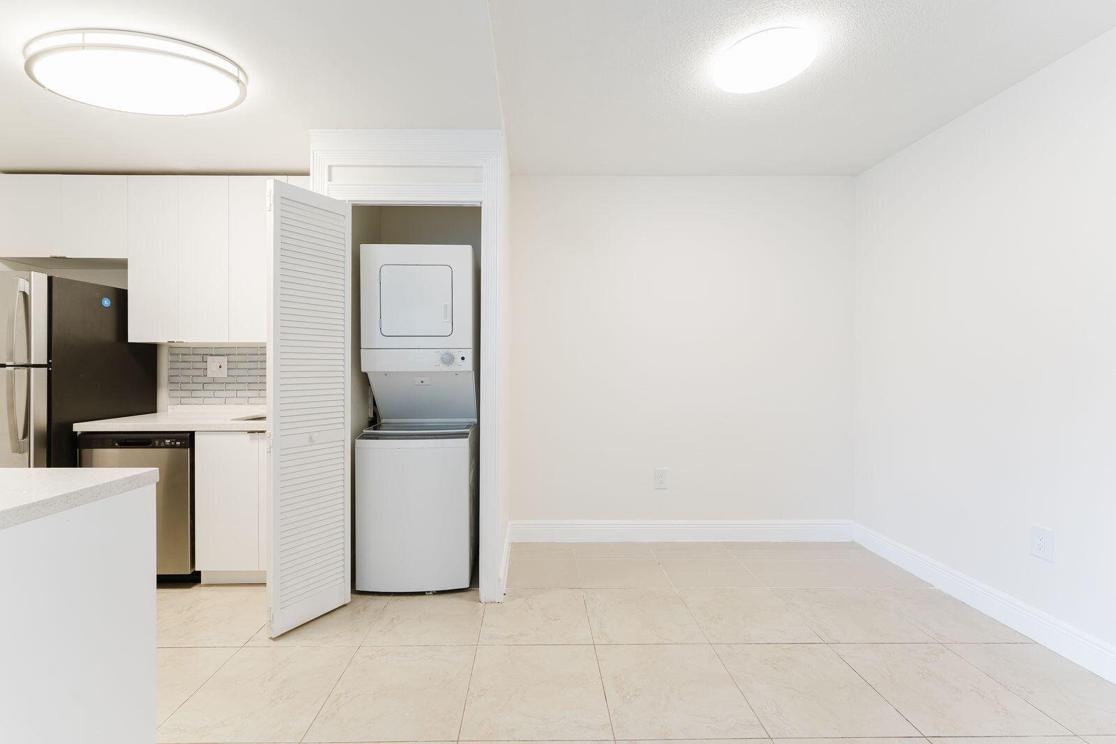 201 Southwest 7th Street, Unit 10 Boca Raton, FL 33432 - Photo 5 of 5 601 MP4