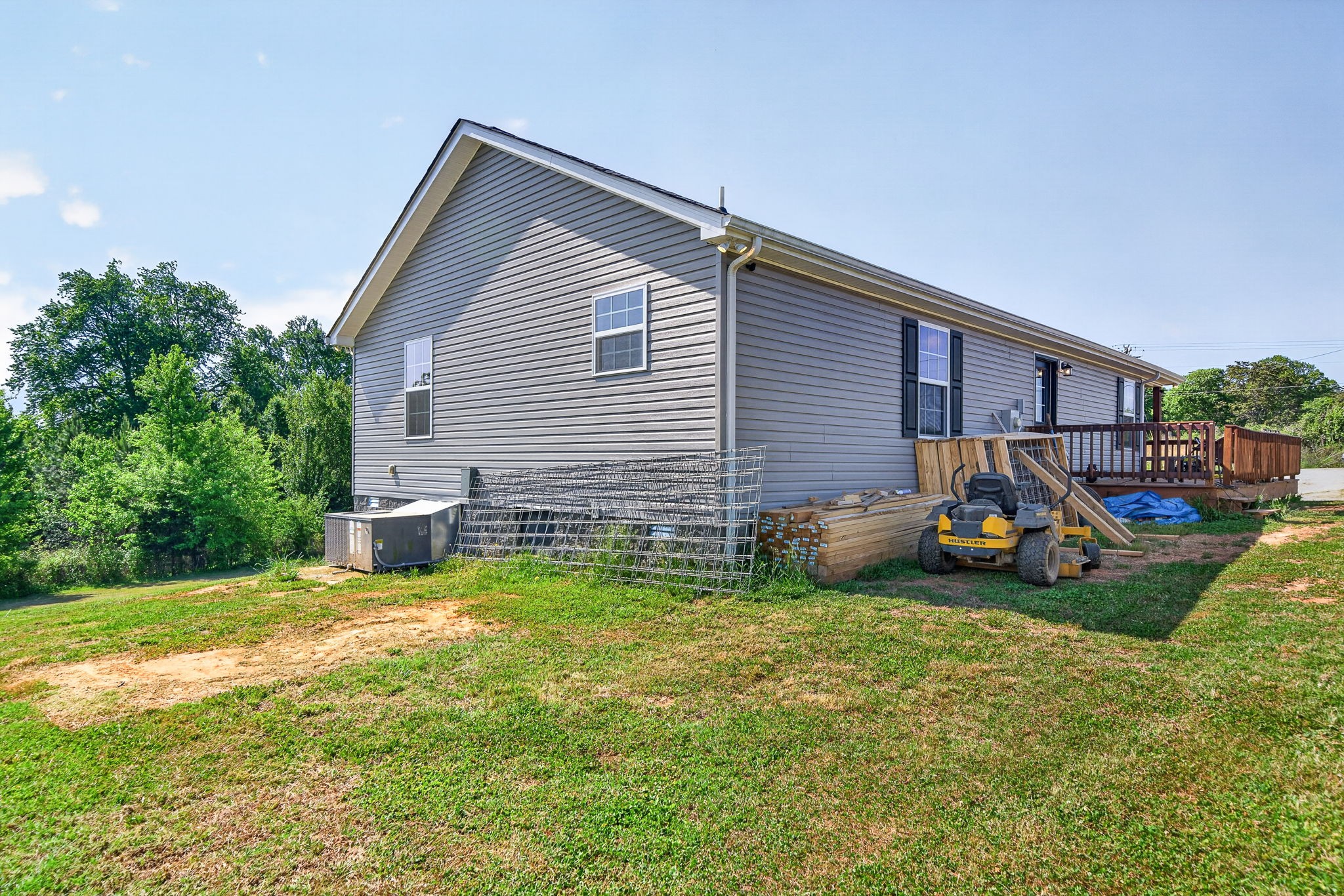 144 Liberty Road Sparta, TN 38583 - Photo 18 of 24 a view of a house with swimming pool and sitting area