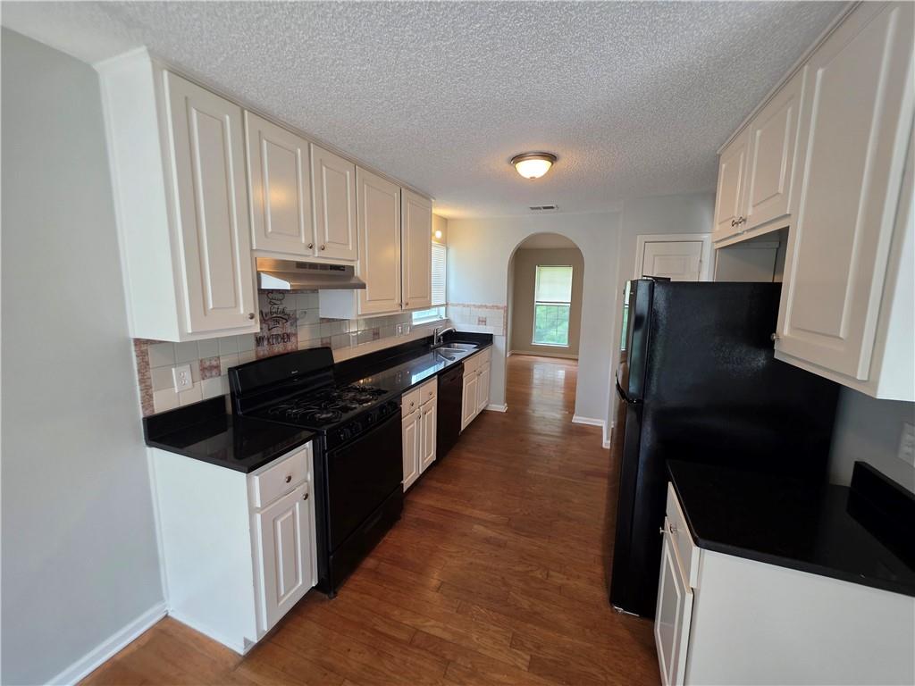 6924 Biscayne Rex, GA 30273 - Photo 10 of 33