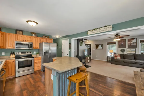 $499,800 | 95 Turnpike Road, Campton, NH 03223