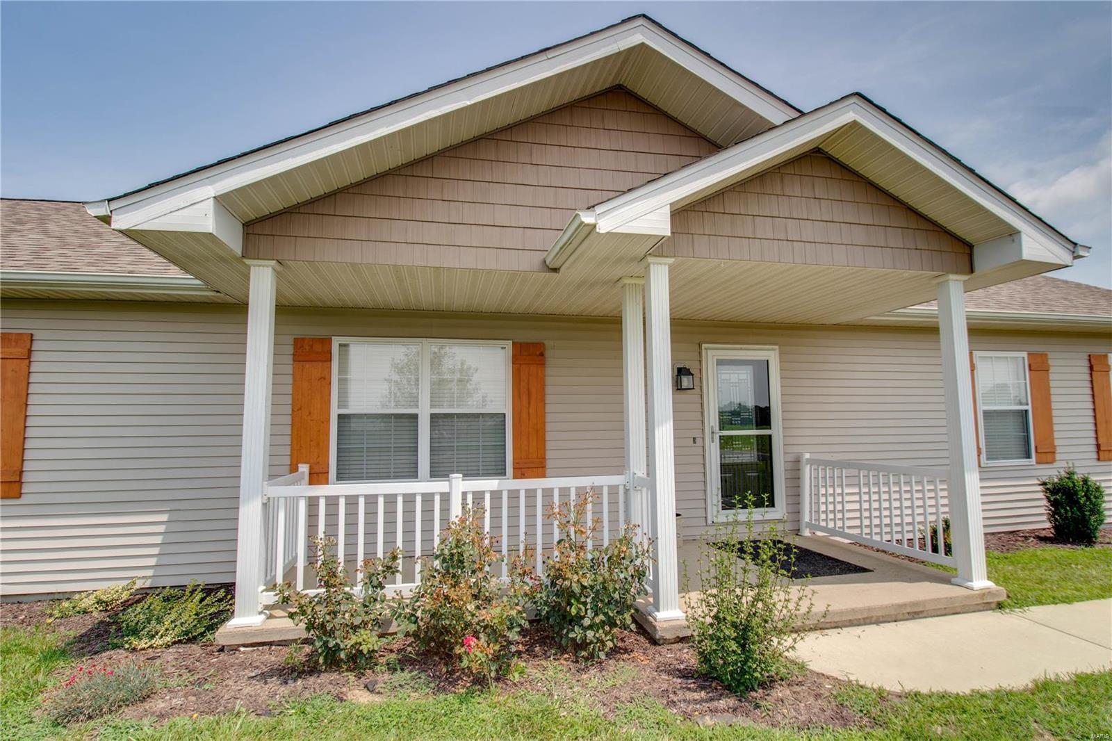 11321 Reding Road Alhambra, IL 62001 - Photo 13 of 60