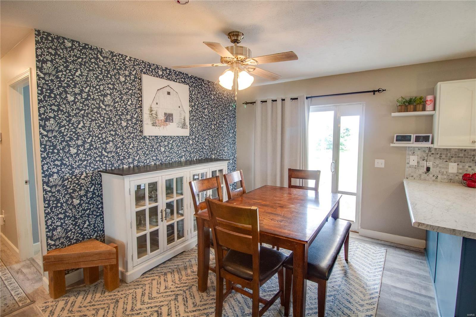 11321 Reding Road Alhambra, IL 62001 - Photo 20 of 60