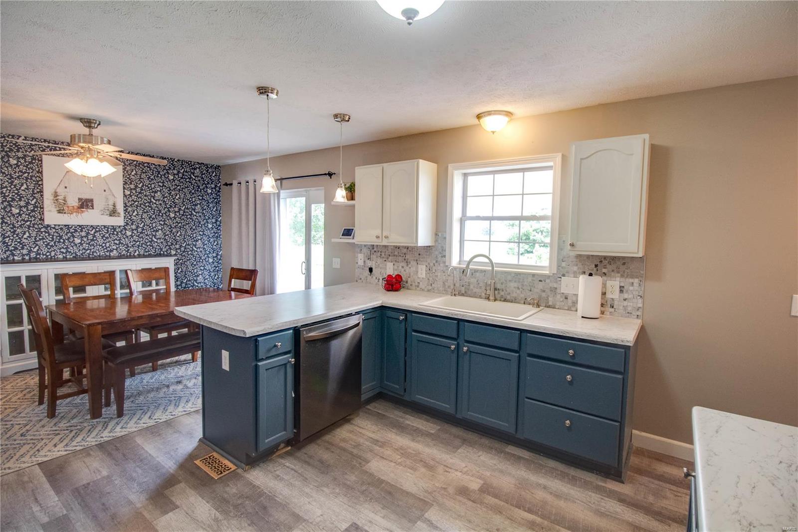 11321 Reding Road Alhambra, IL 62001 - Photo 23 of 60