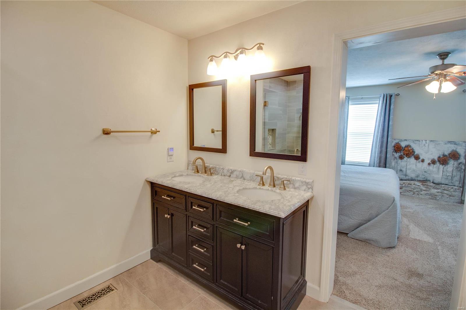 11321 Reding Road Alhambra, IL 62001 - Photo 30 of 60