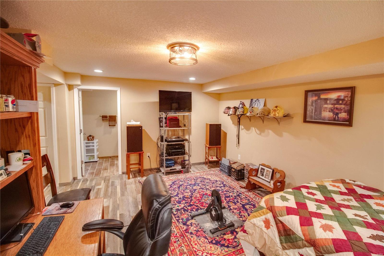 11321 Reding Road Alhambra, IL 62001 - Photo 43 of 60