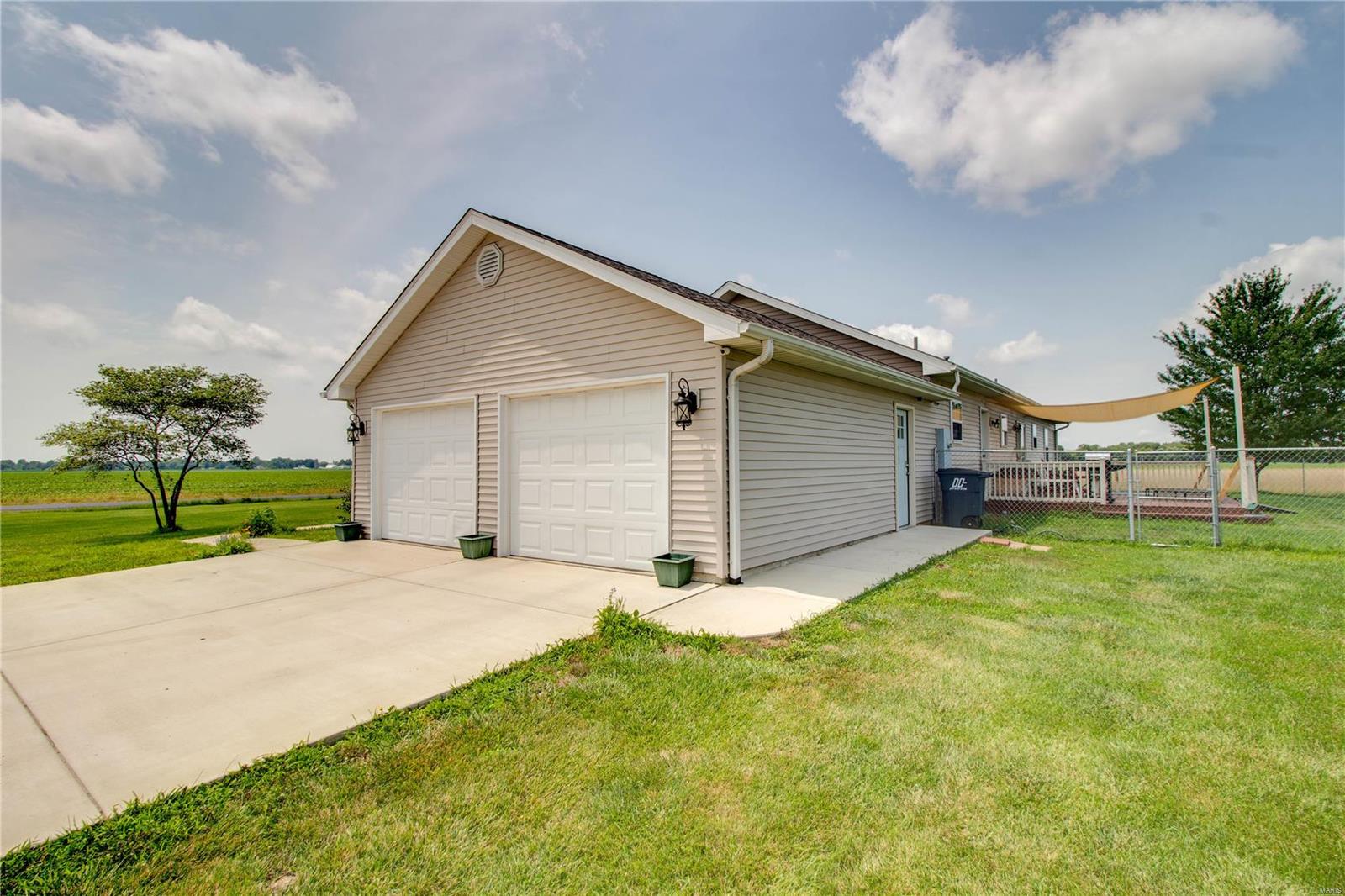 11321 Reding Road Alhambra, IL 62001 - Photo 49 of 60