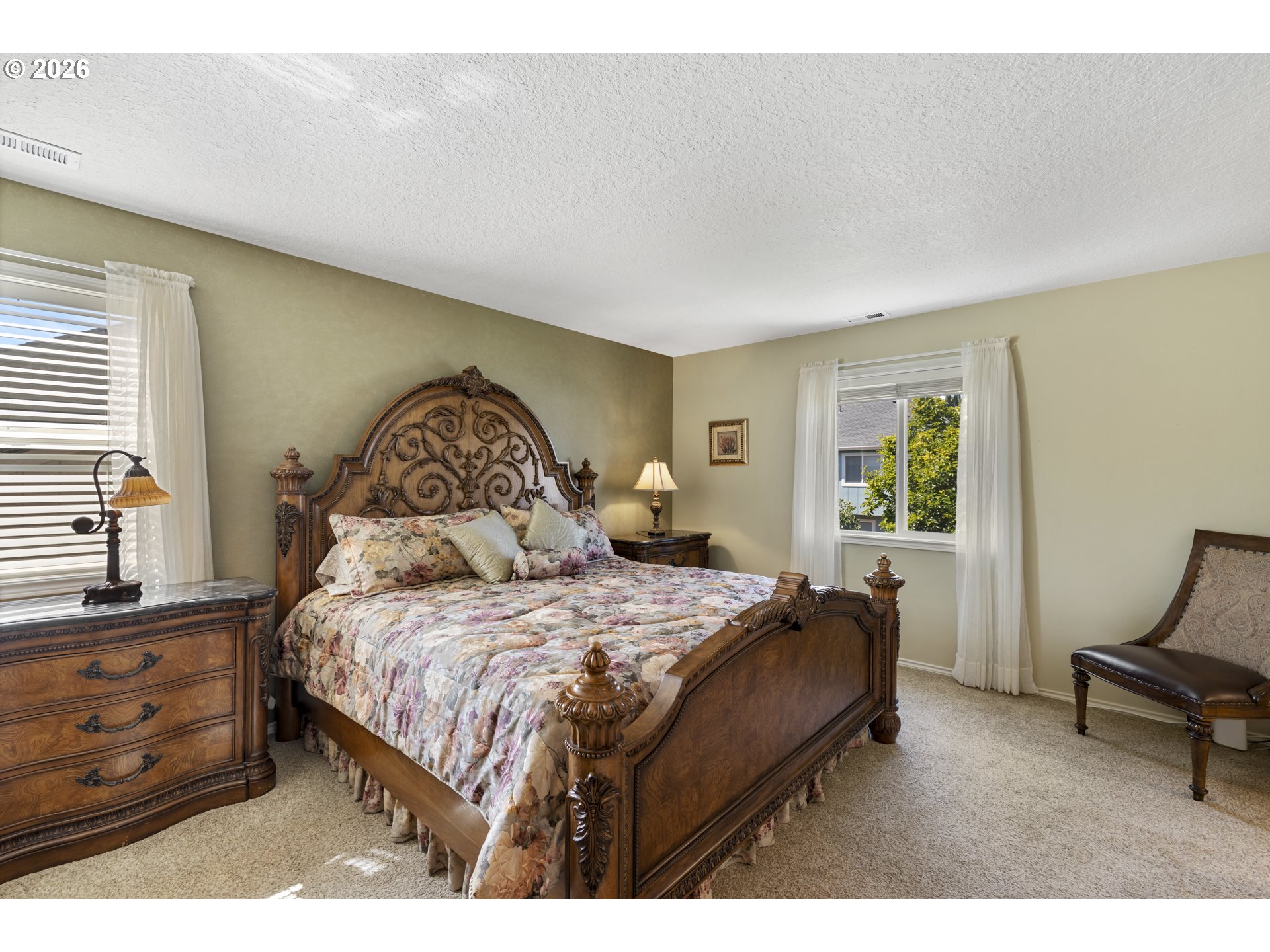 14917 Southeast Brackenbush Road Clackamas, OR 97015 - Photo 6 of 47