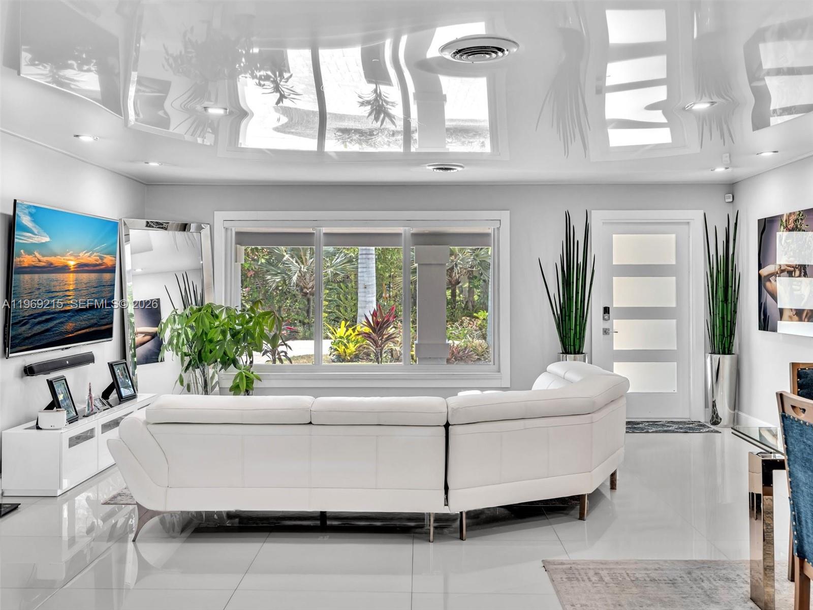 5121 Northeast 30th Terrace Lighthouse Point, FL 33064 - Photo 20 of 67