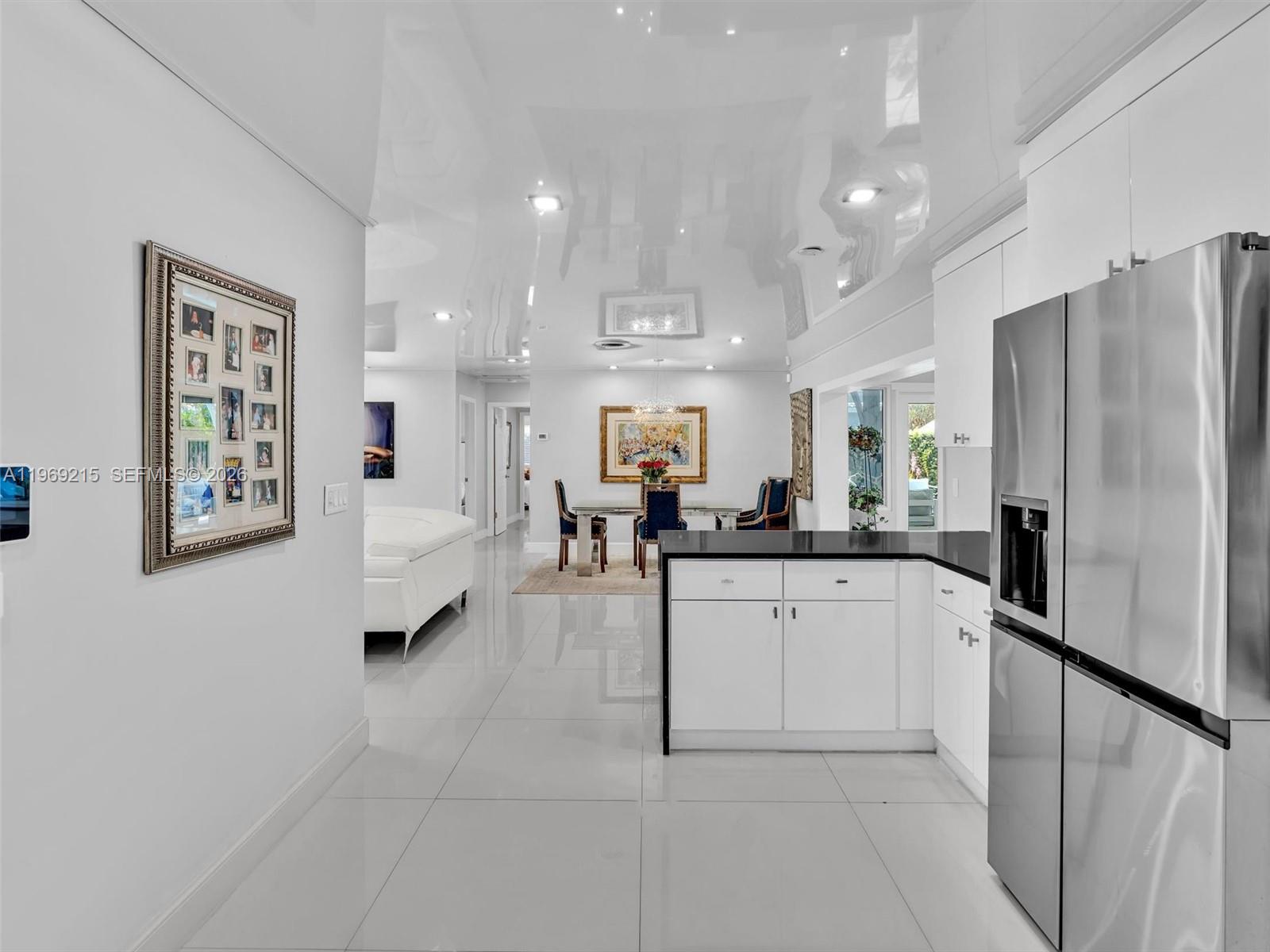 5121 Northeast 30th Terrace Lighthouse Point, FL 33064 - Photo 23 of 67