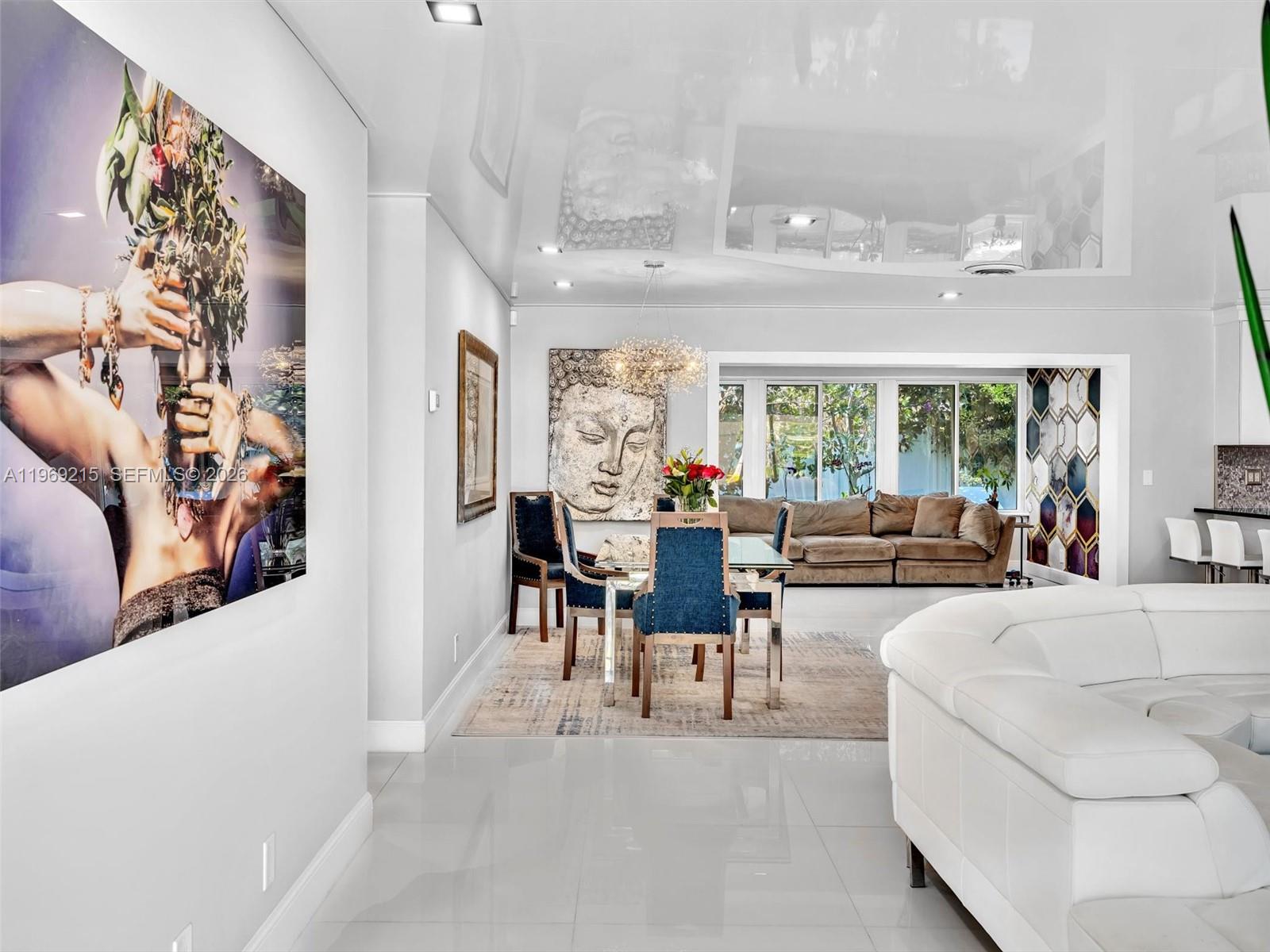 5121 Northeast 30th Terrace Lighthouse Point, FL 33064 - Photo 7 of 67