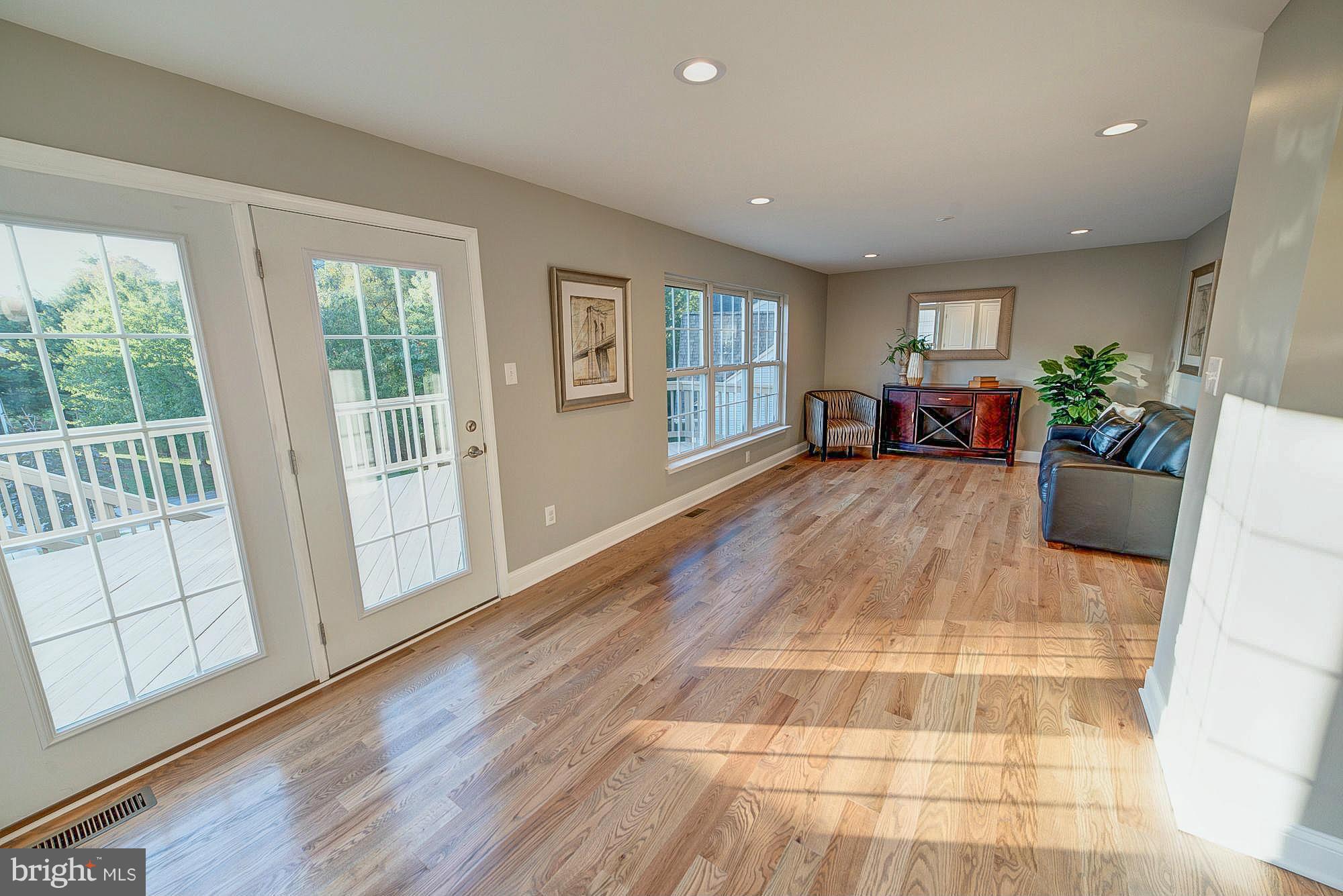 9502 Ridgeview Drive Columbia, MD 21046 - Photo 10 of 30 Family Room