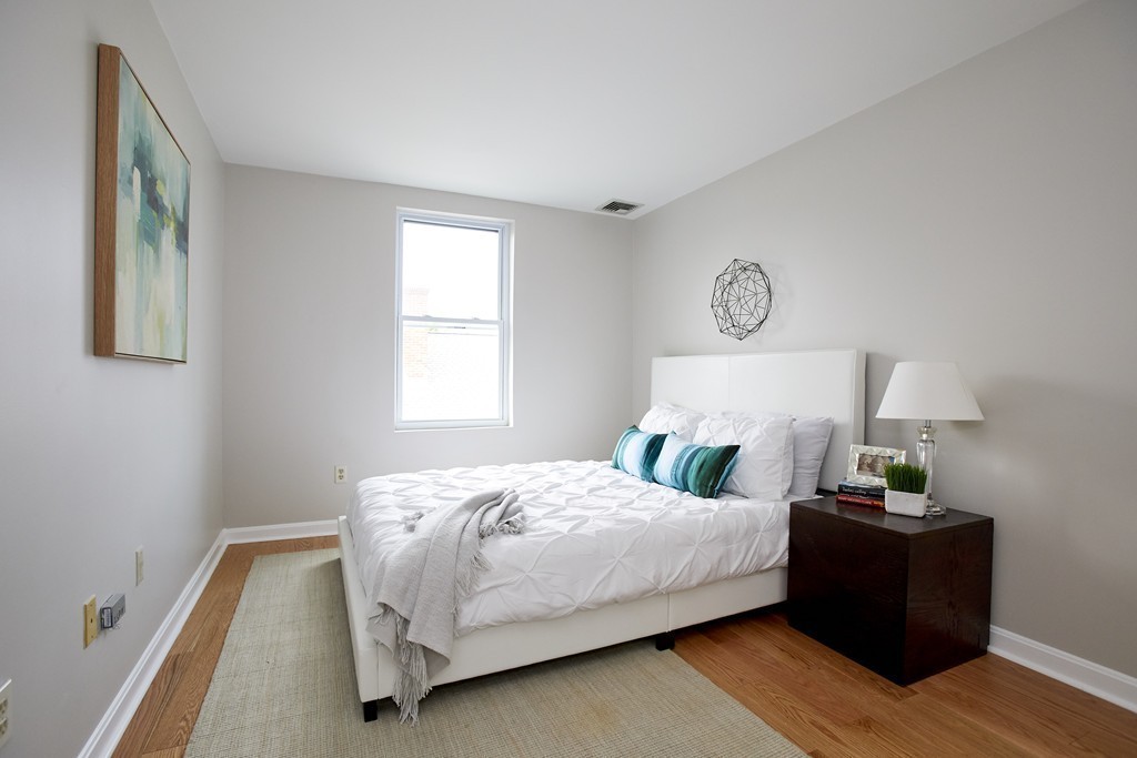 435 Washington Street, Unit 404 Somerville, MA 02143 - Photo 11 of 20