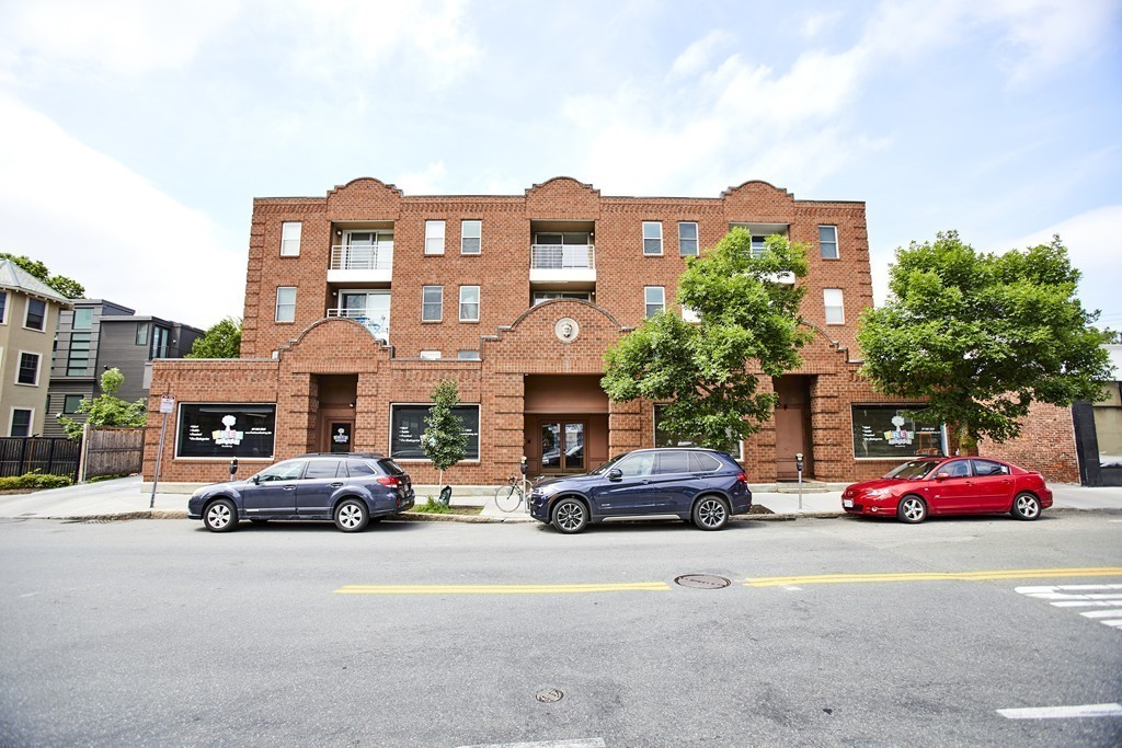 435 Washington Street, Unit 404 Somerville, MA 02143 - Photo 19 of 20